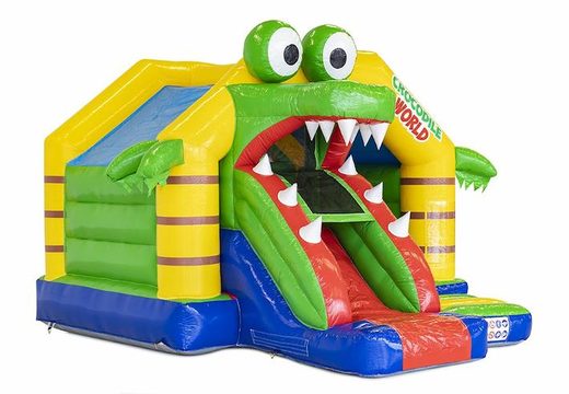Opblaasbaar springkasteel met glijbaan in krokodillen thema bestellen voor kinderen